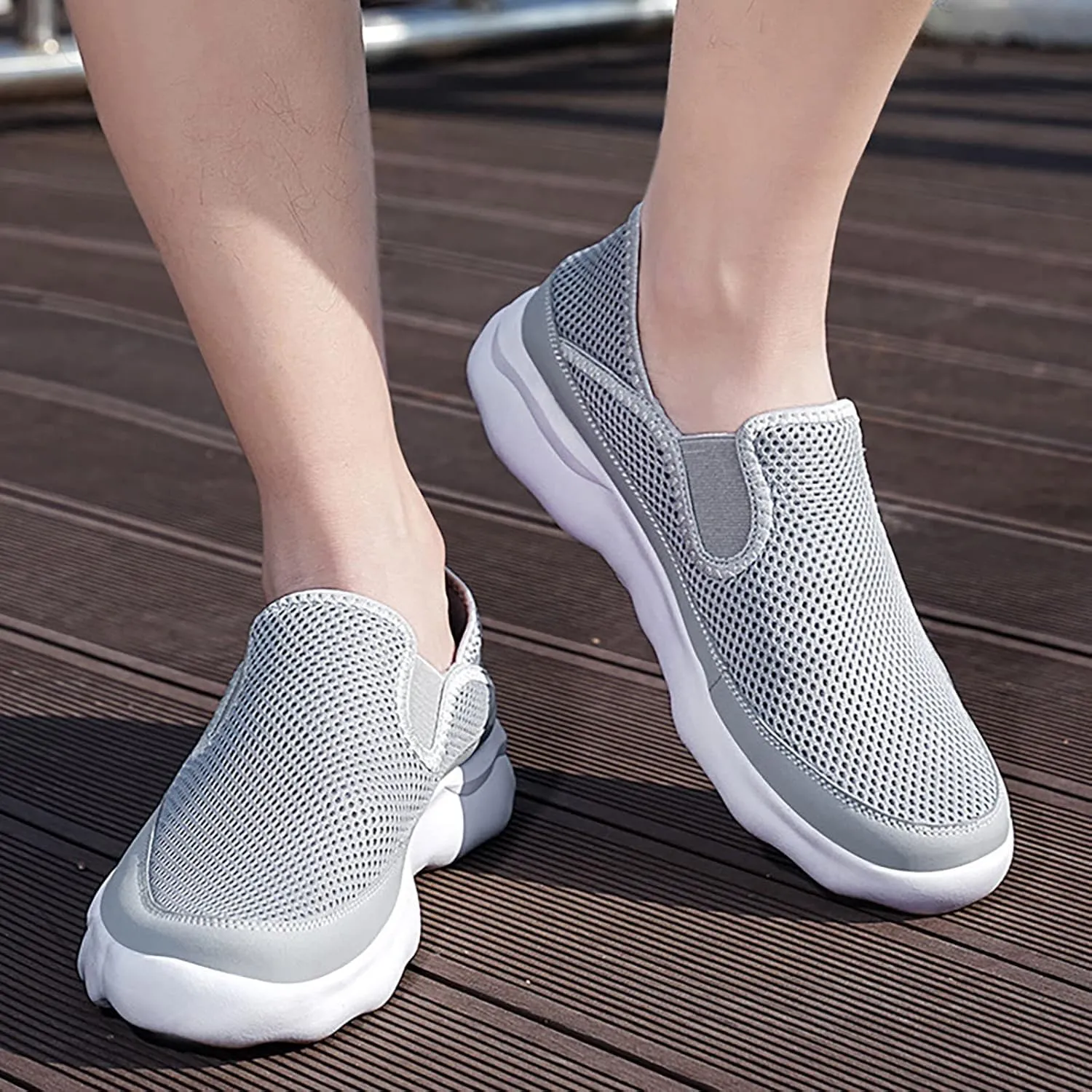 2025 Korean New Men's Hollow Breathable Mesh Casual Summer Fashion Sport Shoe Sneaker for Men Walking Shoes