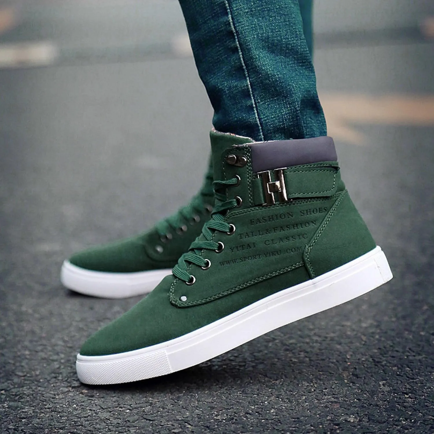 Men's High Top Sneakers Retro Casual Lace Up Sport Shoes Comfort Flat Bottom Walking Boots Outdoor Men's Boots Size 15