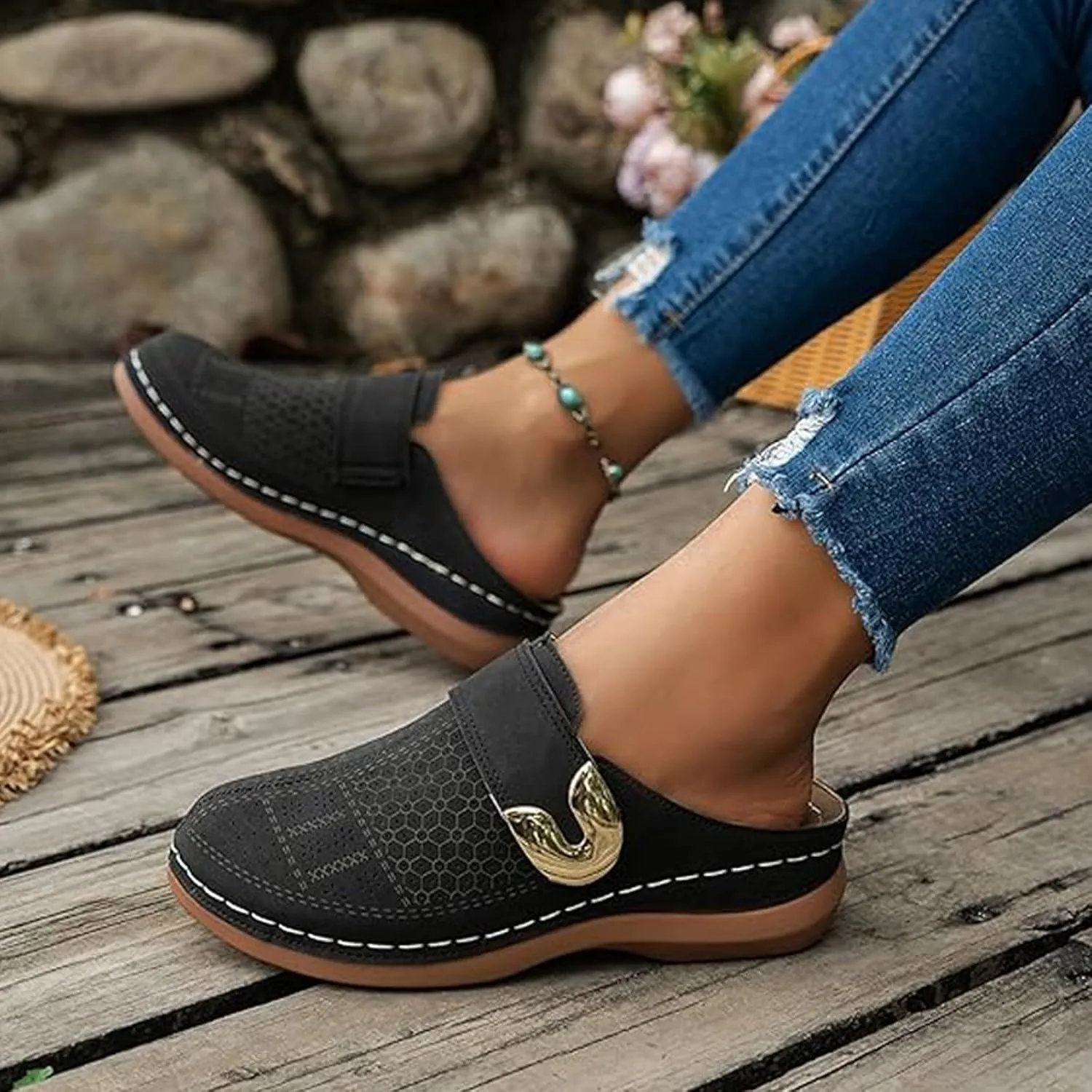 Mules for Women 2025 Comfortable Walking Wedge Clogs Slip-On Flat Mule Shoes Closed Toe Sandals Casual Hollow Out Non-Slip Arch Support Sandals