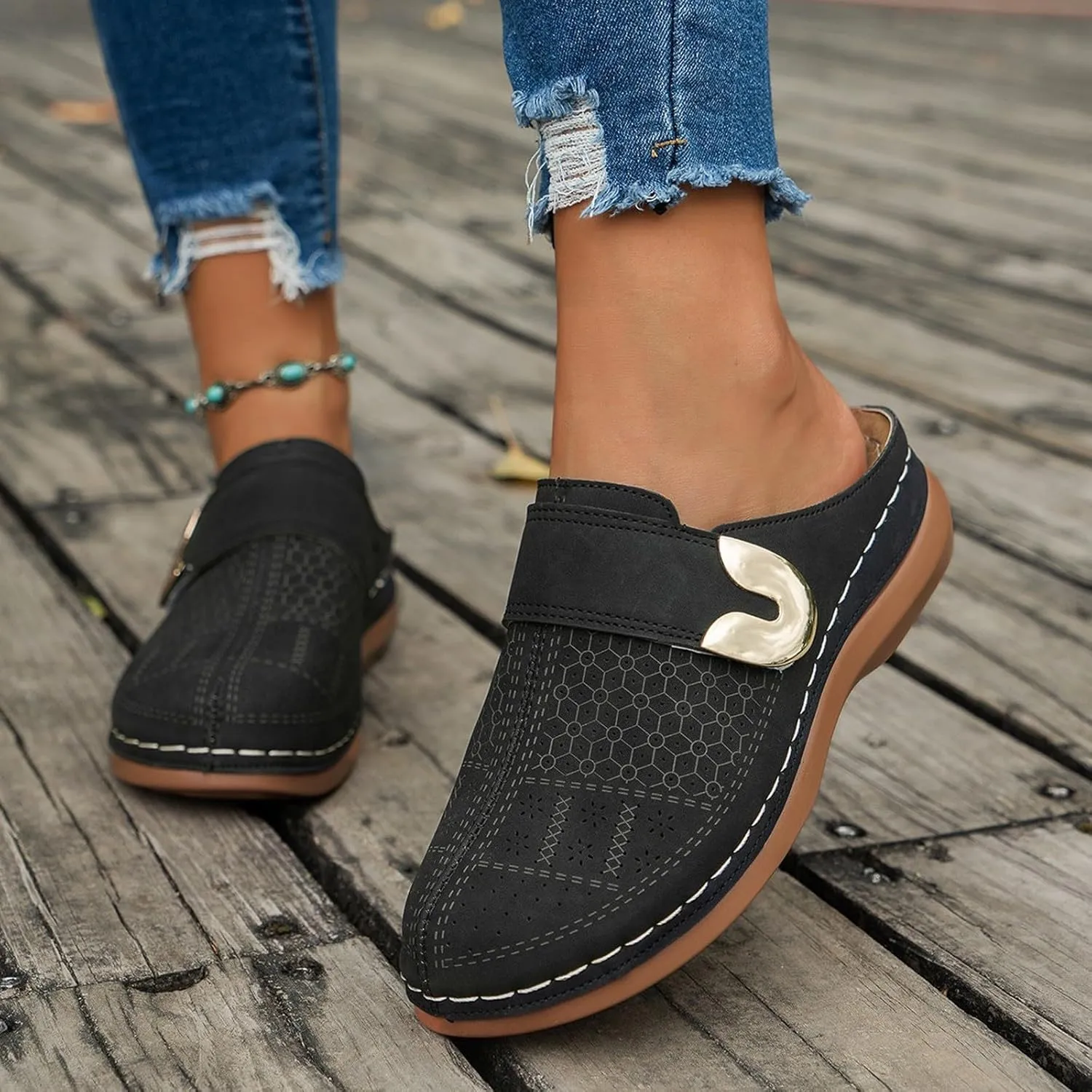 Mules for Women 2025 Comfortable Walking Wedge Clogs Slip-On Flat Mule Shoes Closed Toe Sandals Casual Hollow Out Non-Slip Arch Support Sandals