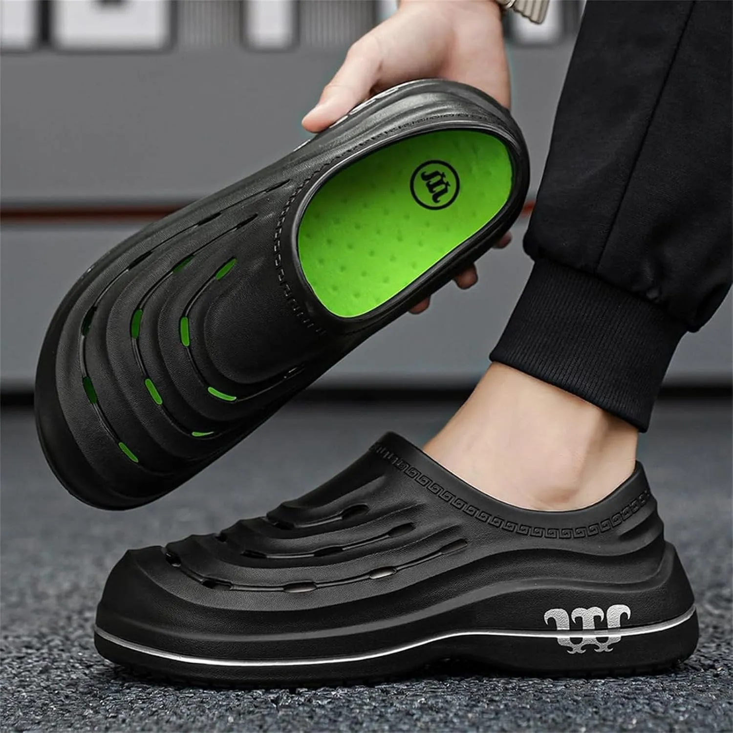 Non Slip Work Shoes Women Men Lightweight & Waterproof Food Service Chef Shoe Breathable Comfortable Nursing Nurse Shoes Wide Width Sneakers Garden Clogs