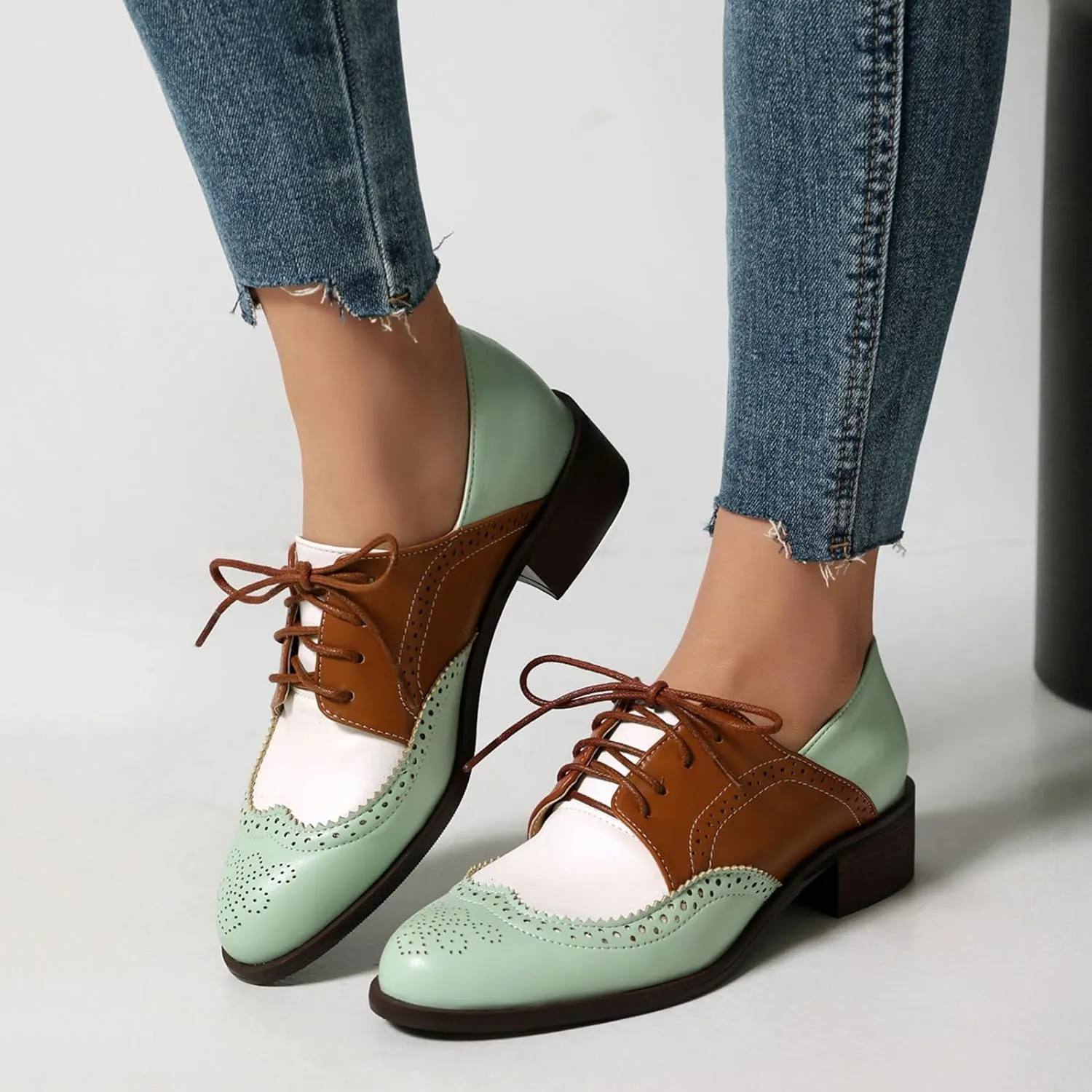 Roimaash Womens Brogues and Oxfords Unisex Shoes