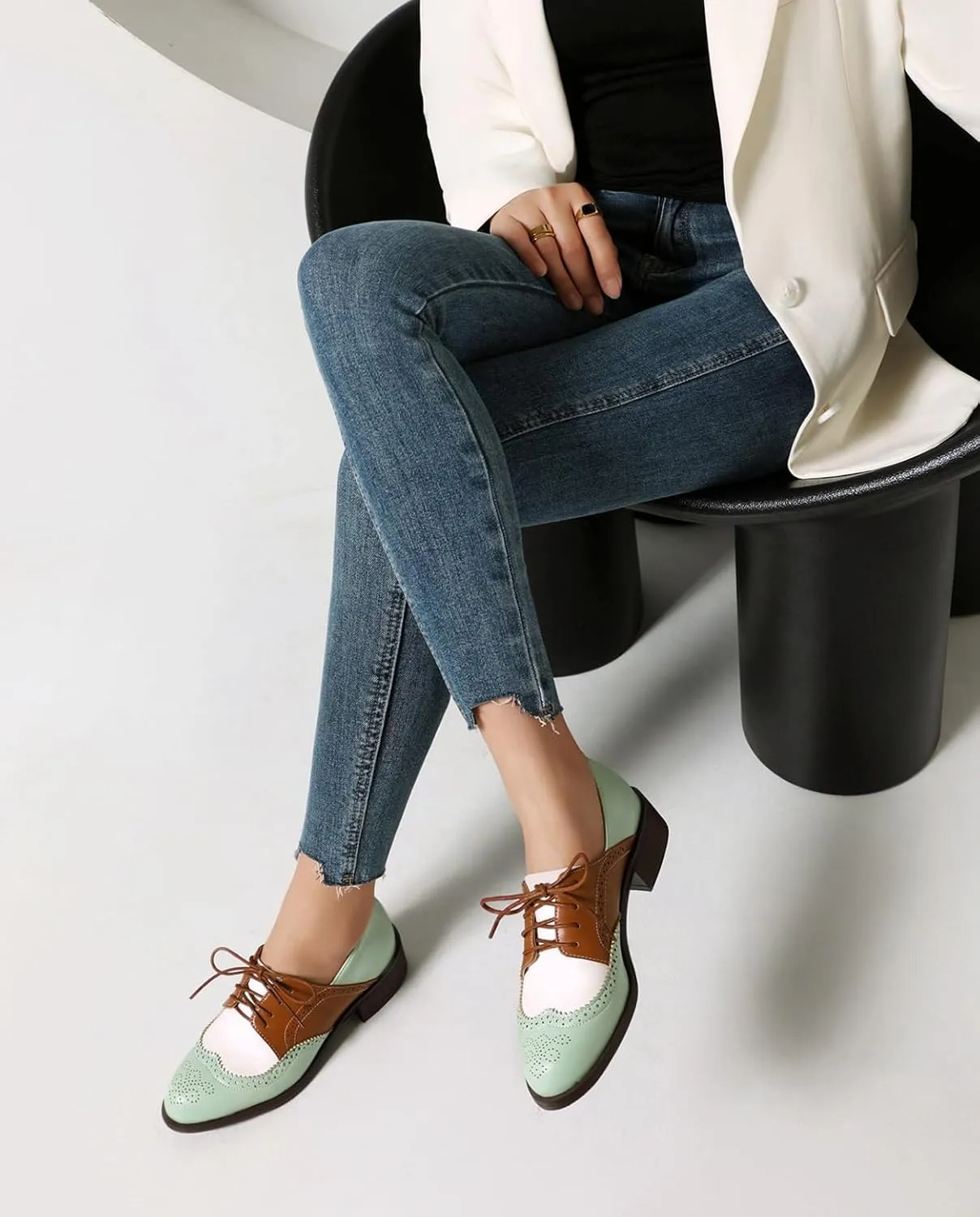 Roimaash Womens Brogues and Oxfords Unisex Shoes