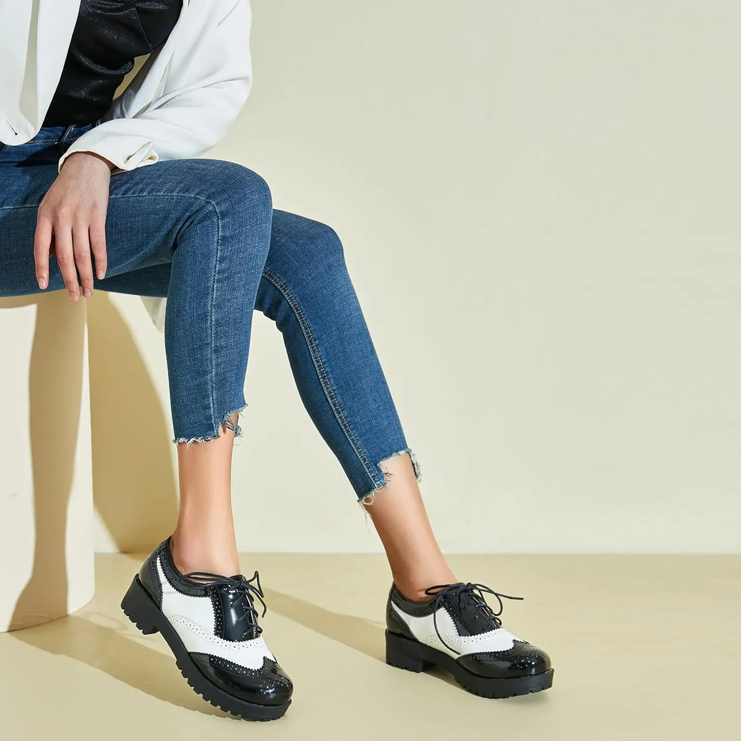 SHEMEE Patent Leather Chunky Mid Heels Wingtip Oxfords Lug Sole Brogues Platform Saddle Shoes for Women