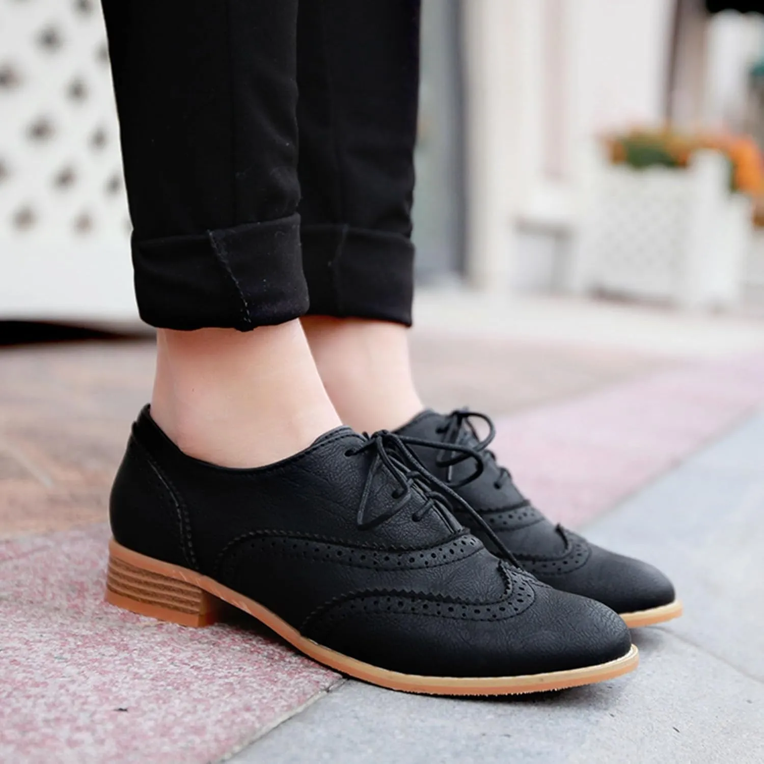 Vintage Wingtip Oxfords Chunky Low Heels Brogues Lace Up Round Toe Pump Dress Shoes