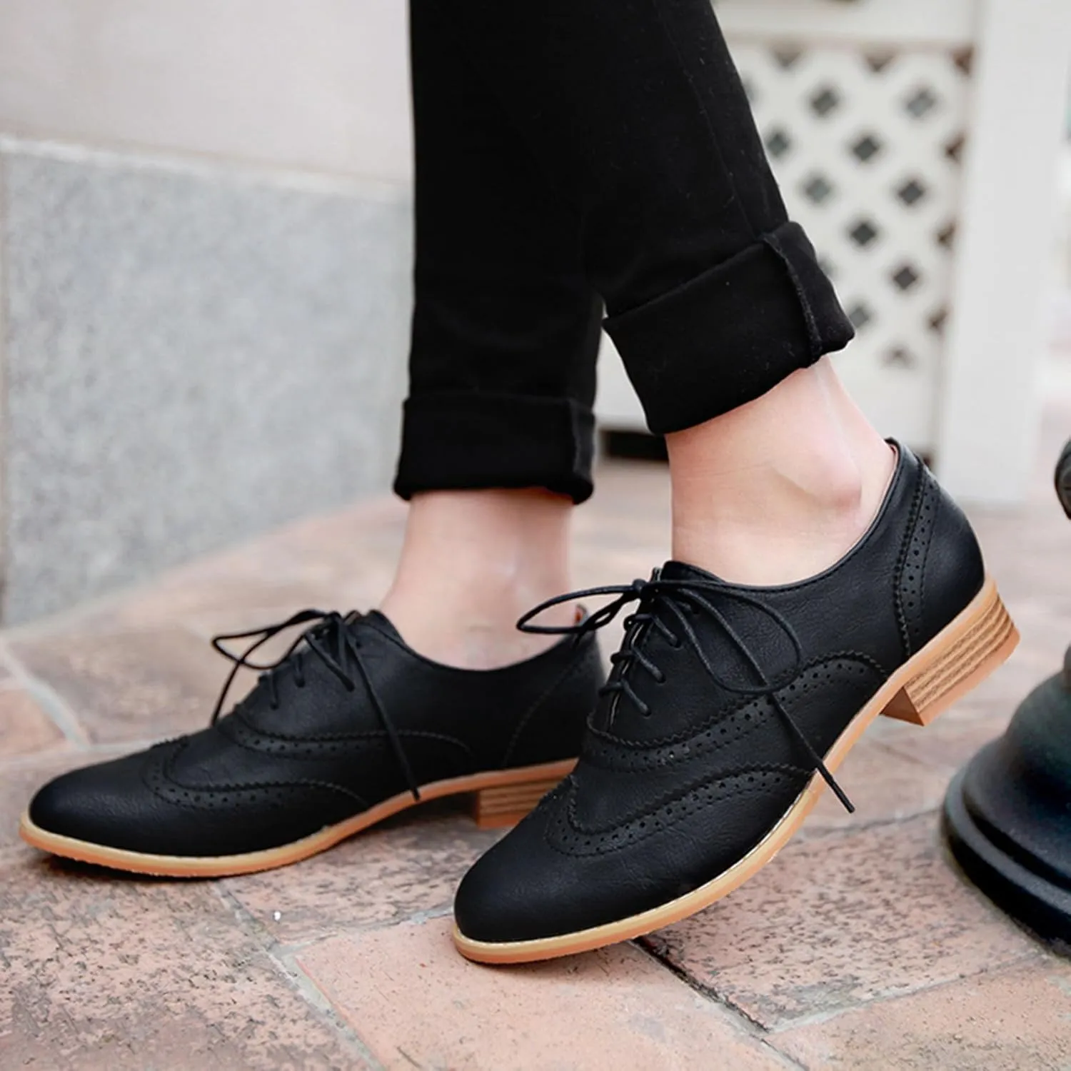Vintage Wingtip Oxfords Chunky Low Heels Brogues Lace Up Round Toe Pump Dress Shoes