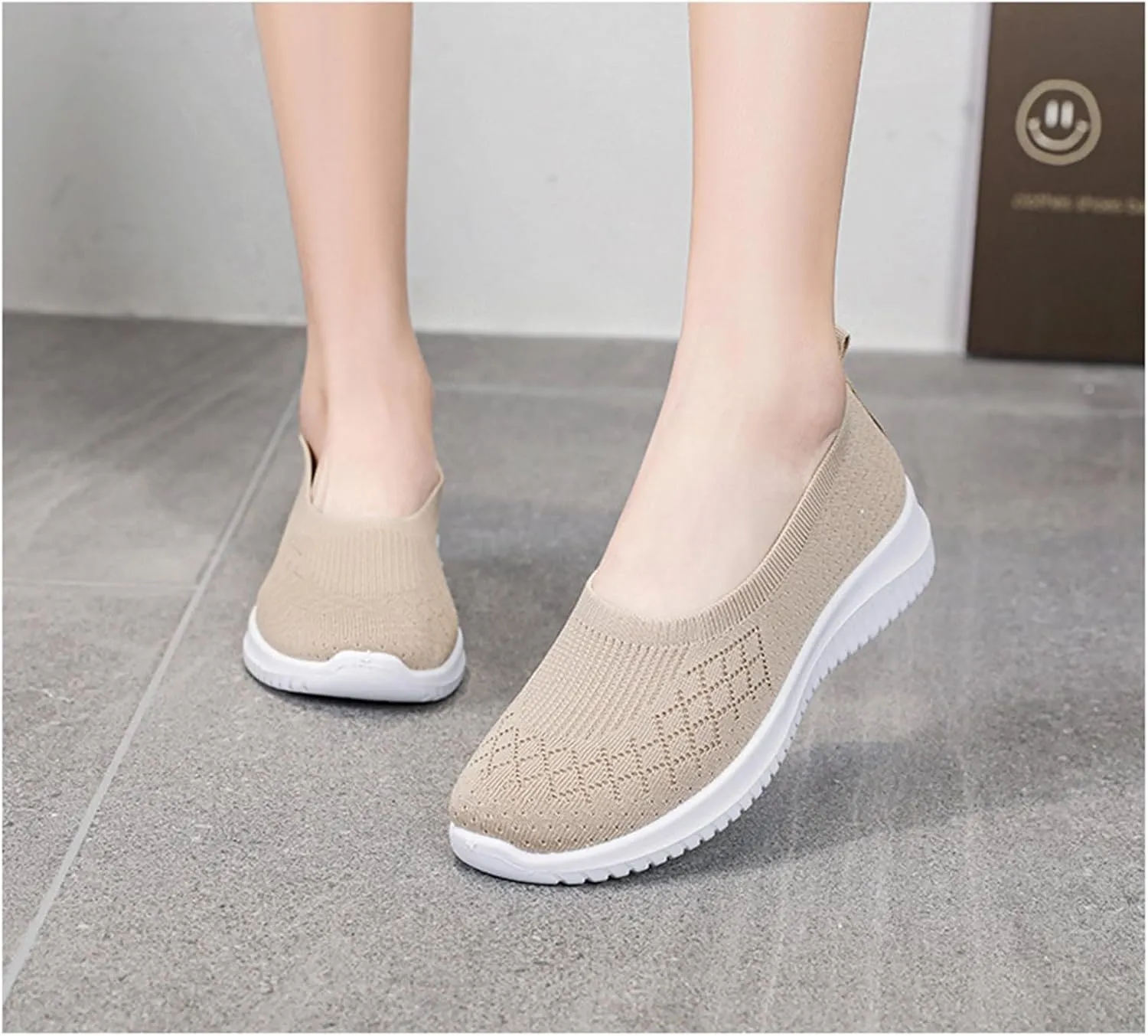 Walking Shoes for Women Summer Breathable Mesh Hollow Out Knitted Flats Casual Comfortable Slip On Soft Sole Sneakers Athletic Walking Sneakers with Arch Support