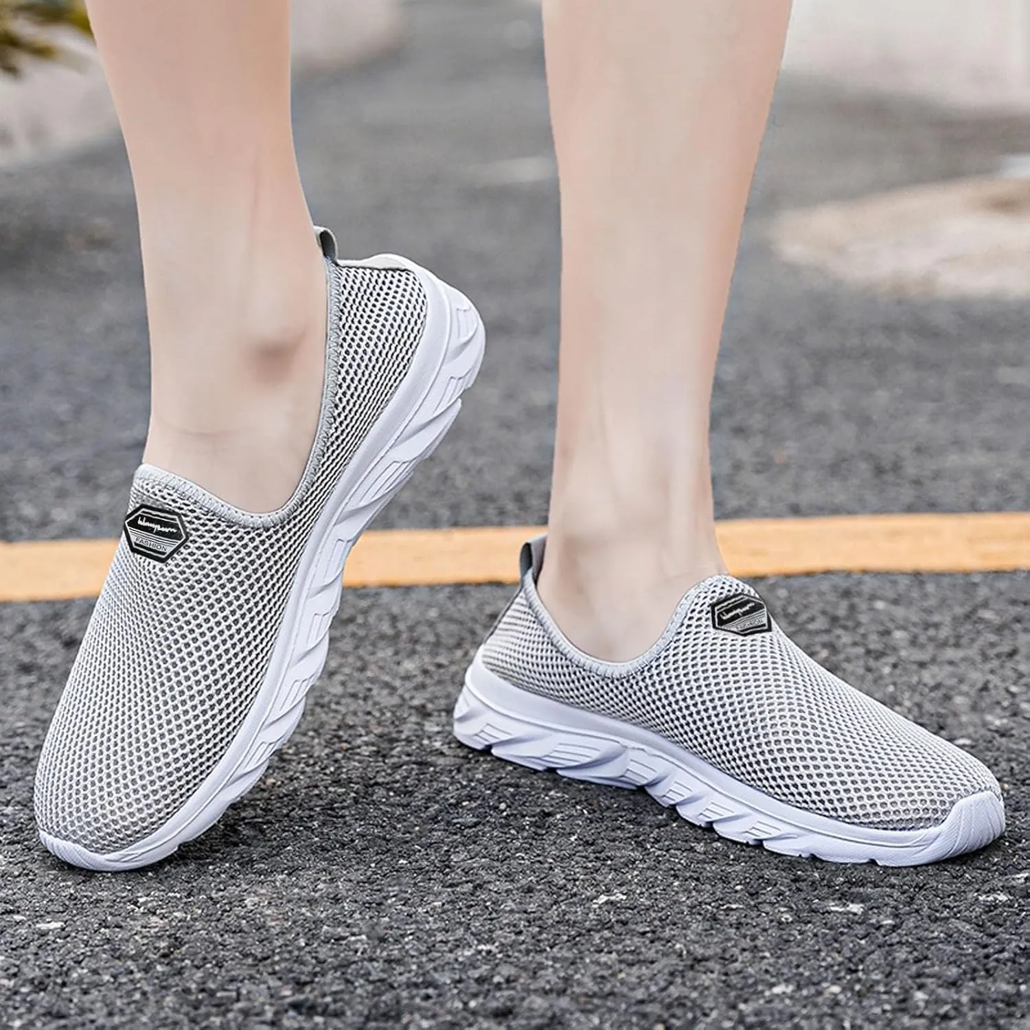 Women's Canvas Casual Shoes Dating Platform Slip-On High Top Sneakers Men's Road Running Shoes Loafer Platform Shoes for Women White Walking Sneakers for Women