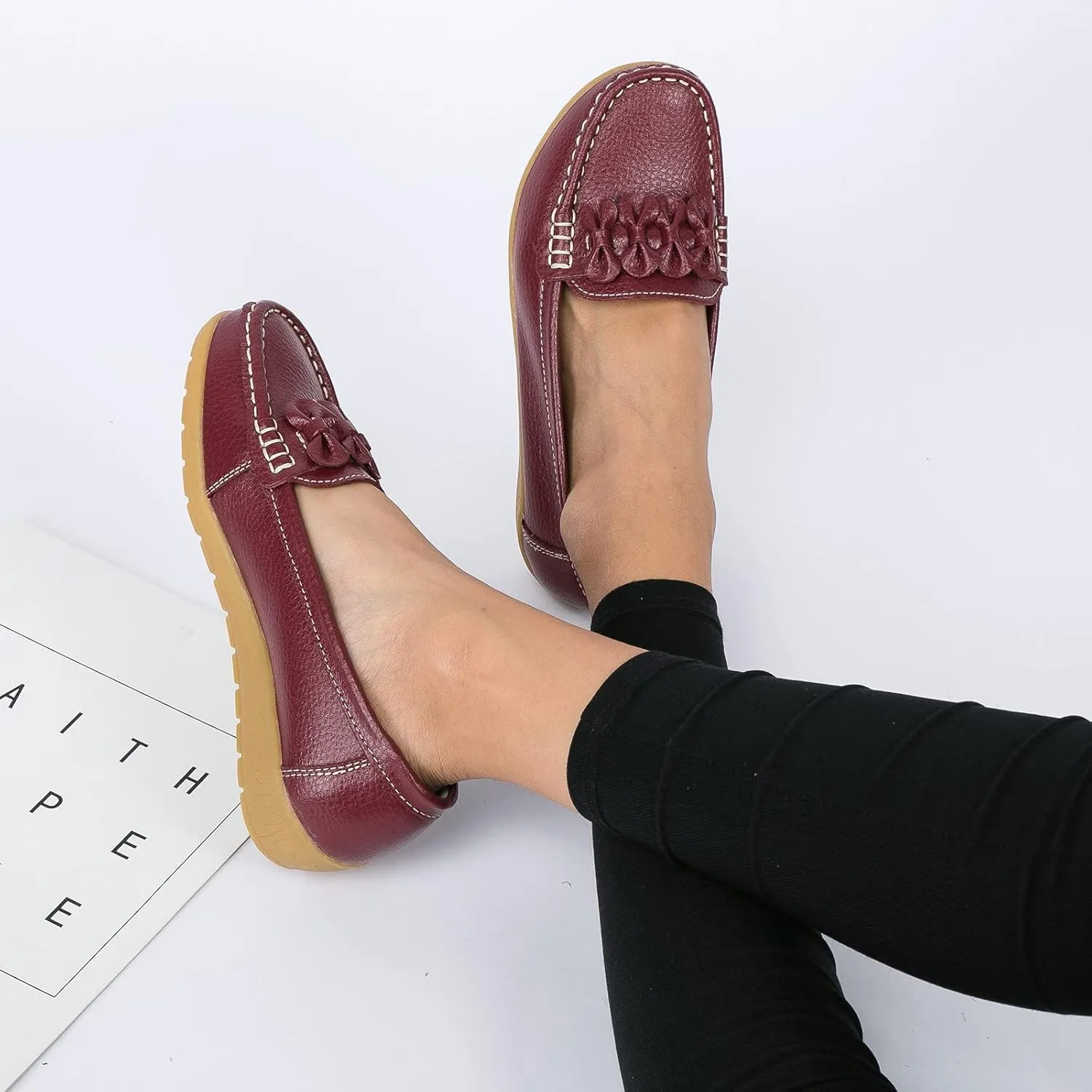 Womens Stretch Flats Casual Lightweight Walking Flats Women's Comfort Penny Loafers with Arch Support