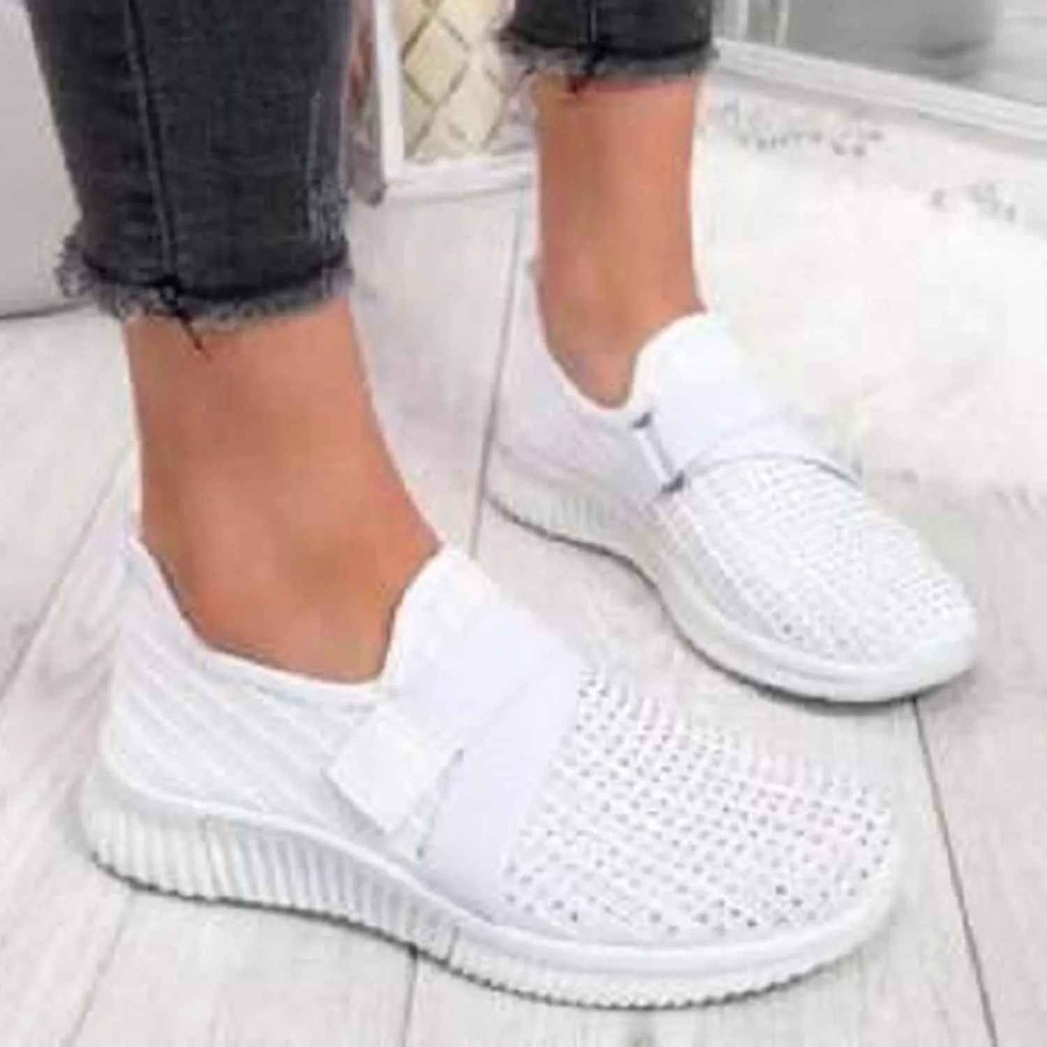 Womens White Platform Sneakers High Top Platform Shoes Fashion Canvas Sport Shoes Men Walking Women Platform Loafers Black Wedge Sneakers for Women